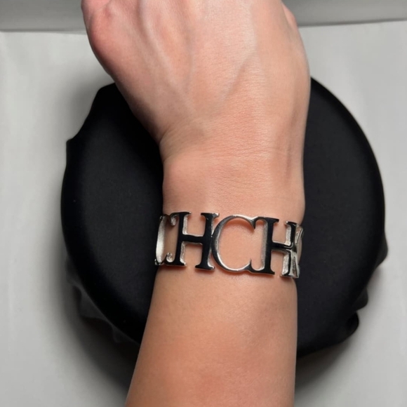 Vintage CH Carolina Herrera Vintage Monogram Bracelet - Picture 7 of 9